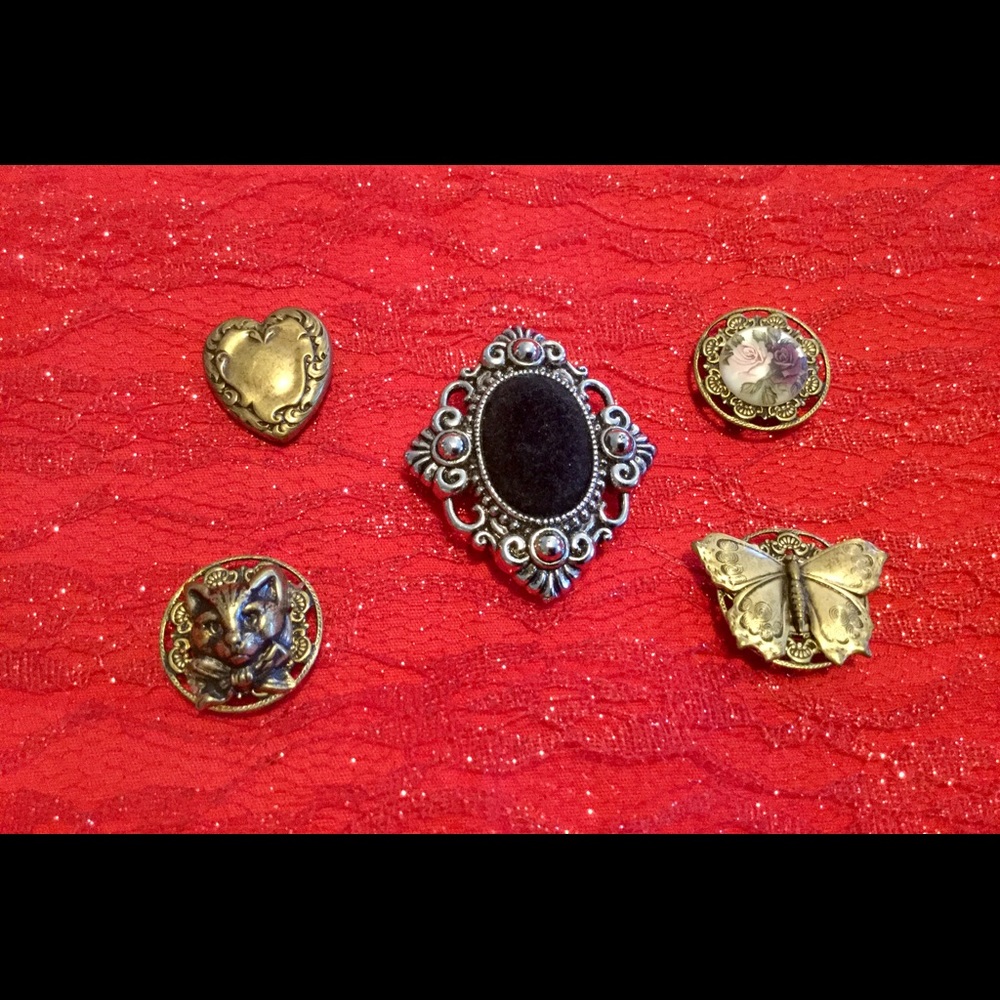 5 Vintage Button Covers